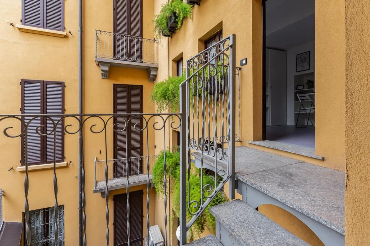 Image 1 of Central Studio APTS Milano-Corso Magenta