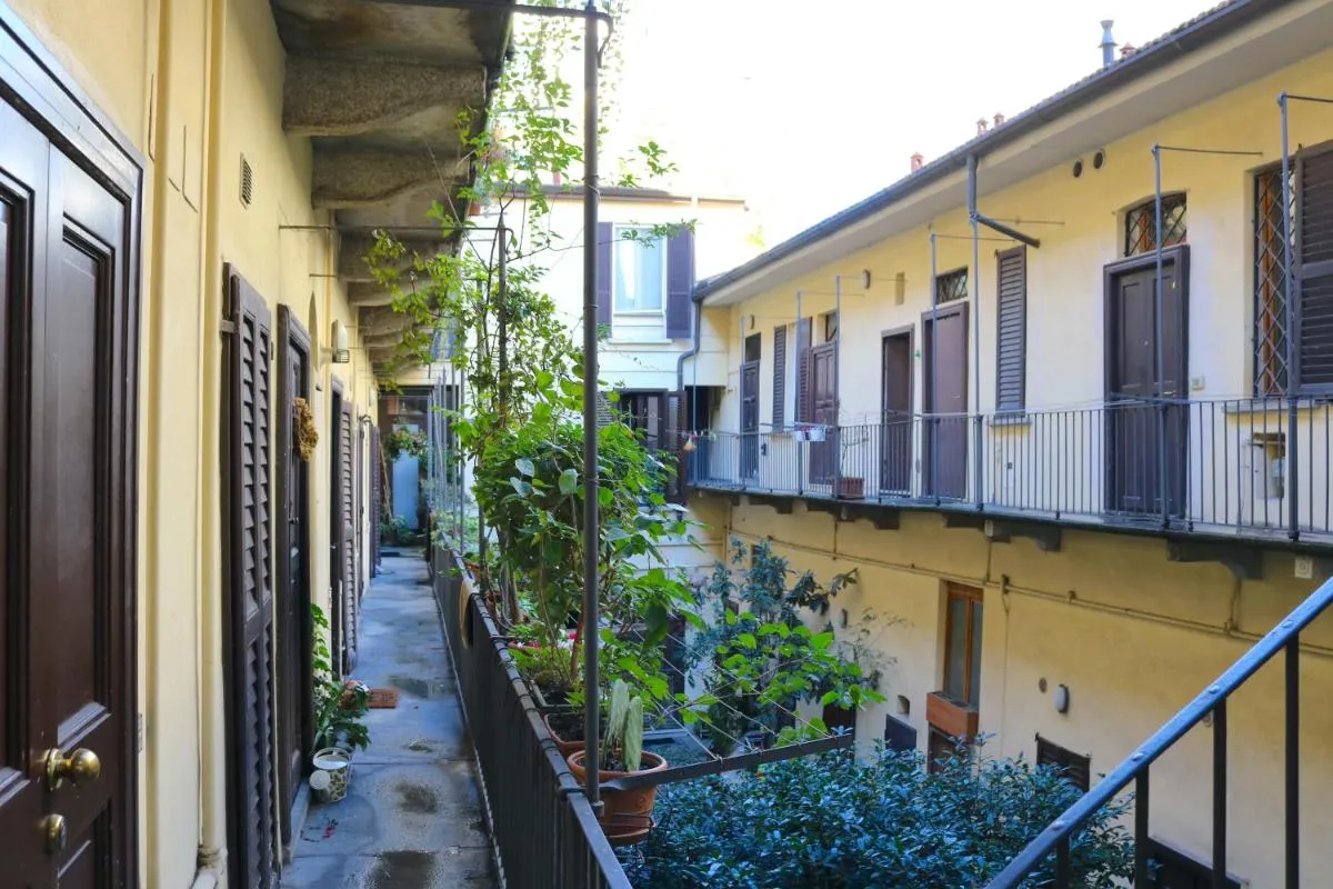 Image 5 of Charming Apartment in the Navigli District – 4 people