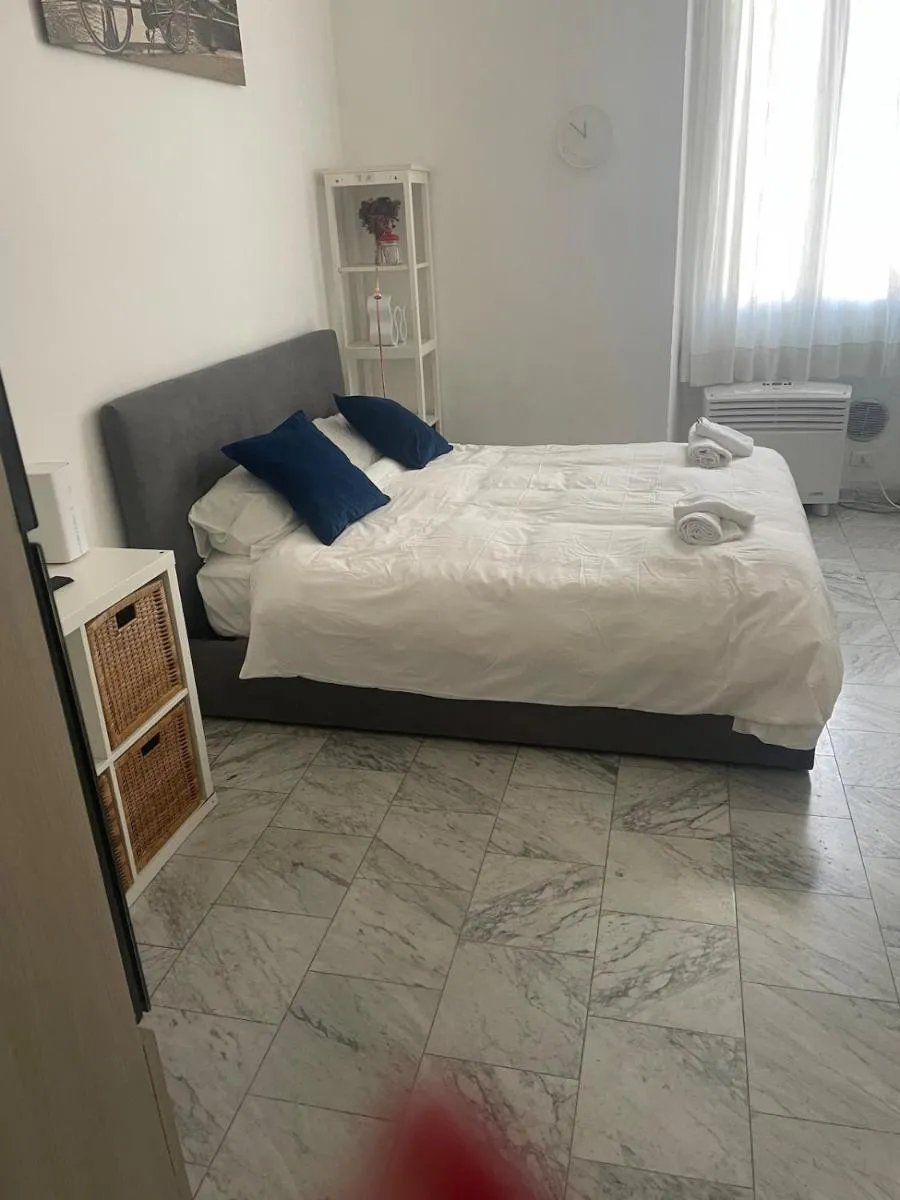 Image 6 of Charming studio in the center