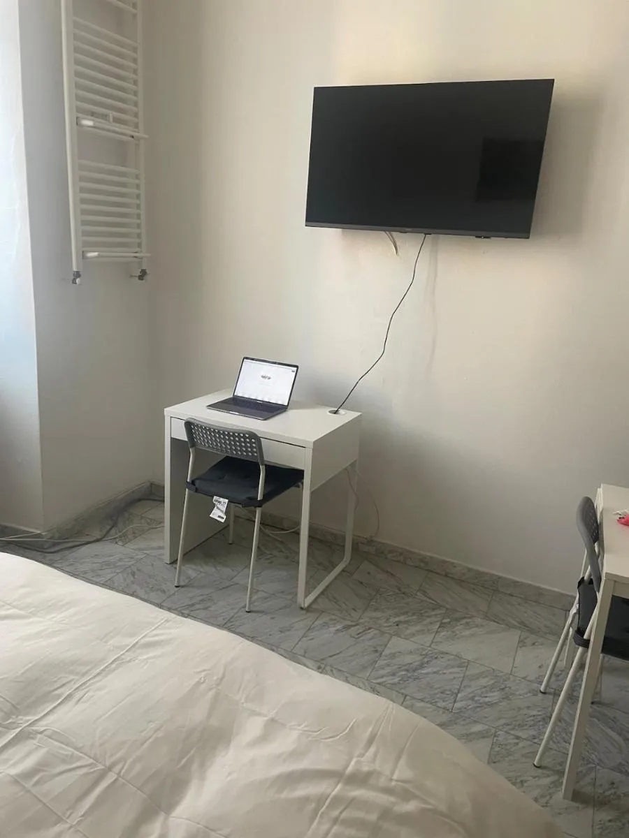 Image 4 of Charming studio in the center