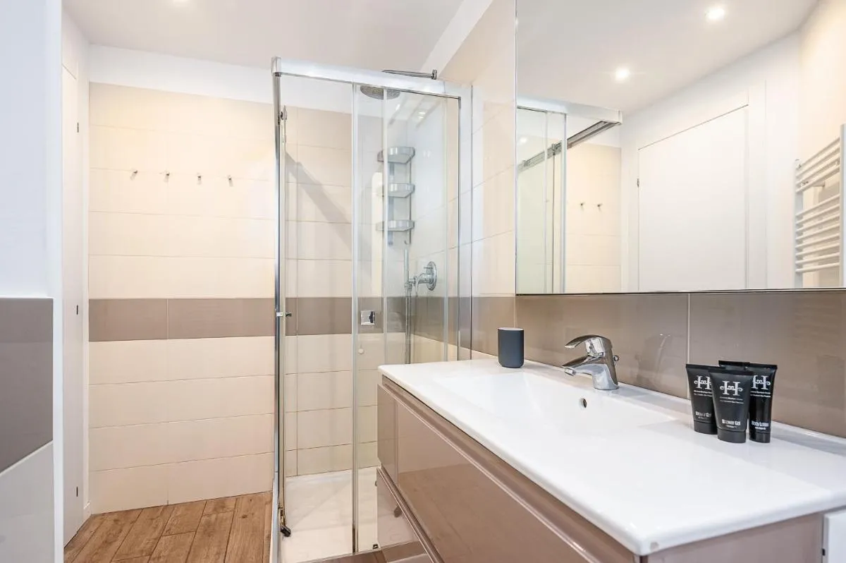 Image 4 of Classbnb-Elegant apartment near the city center