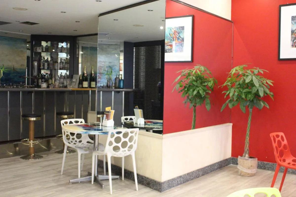 Image 5 of Club Hotel