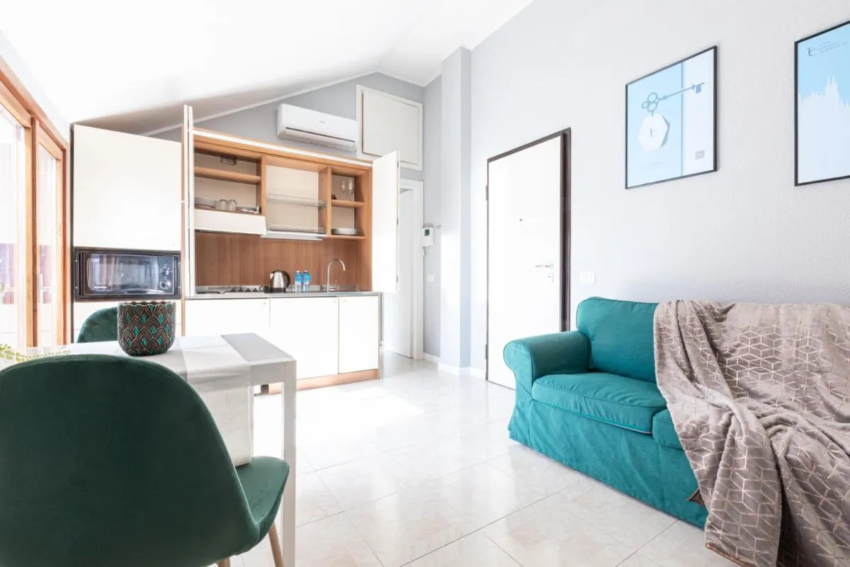Image 3 of Collection CityLife Suites with Terrace – Top Collection