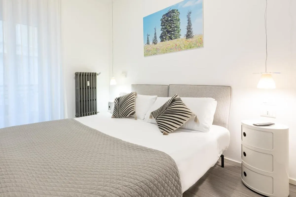 Image 6 of Collection Moscova Suites 18 – Top Collection