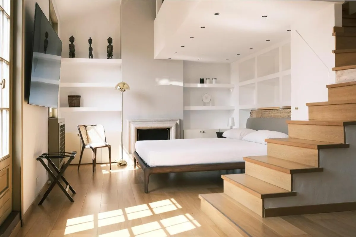 Image 1 of ComeCasa Monte Napoleone Exclusive Suites