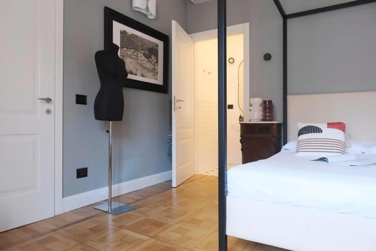 Image 5 of ComeCasa Sforza Chic Stay -10 Min Walk from DUOMO
