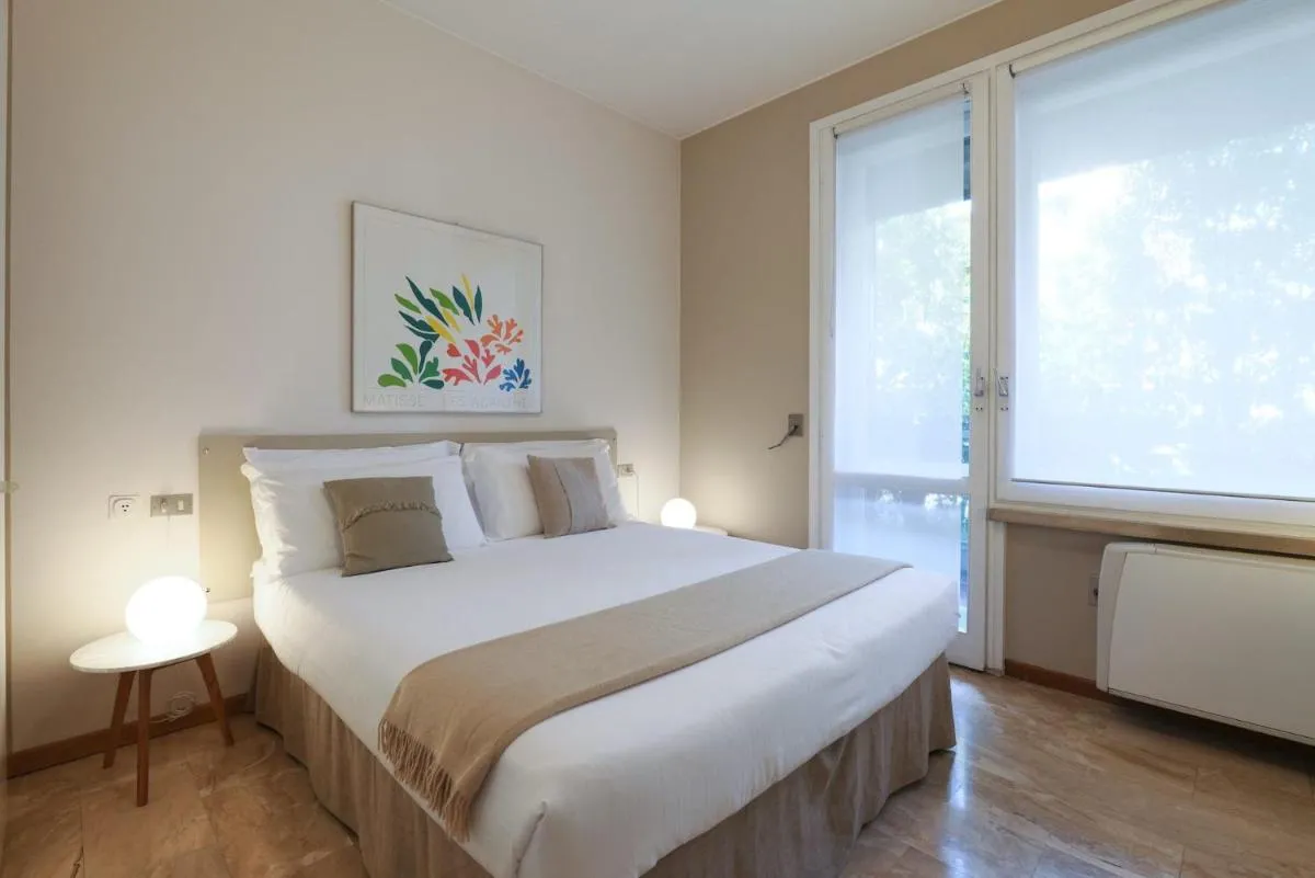 Image 1 of Contempora Apartments – Elvezia 8 – E15