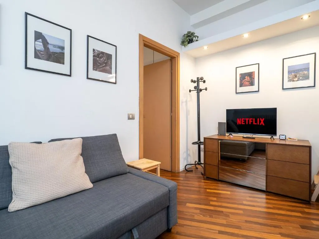 Image of Cozy Apartment Near Milano Centrale – 4 Guests