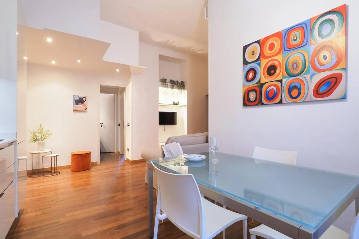 Image 4 of Cozy Two-bedroom Apartment in Città Studi Area