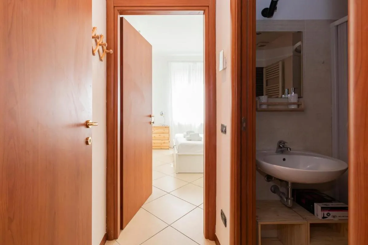 Image 2 of [Cozy flat] – Monza 15