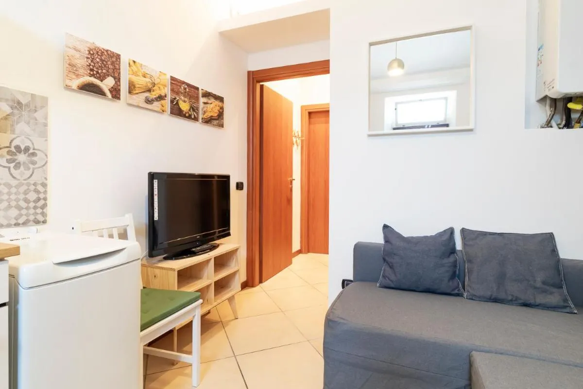 Image 4 of [Cozy flat] – Monza 15