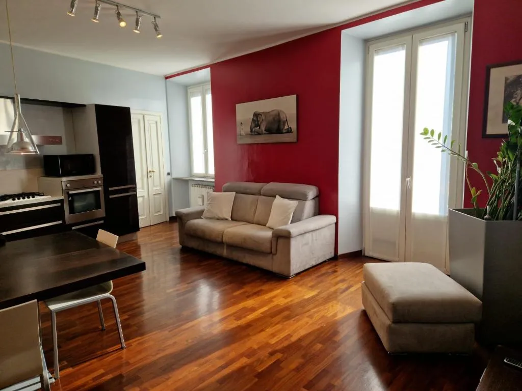 Image of Cozy flat mins walk to Navigli and metro Porta Genova