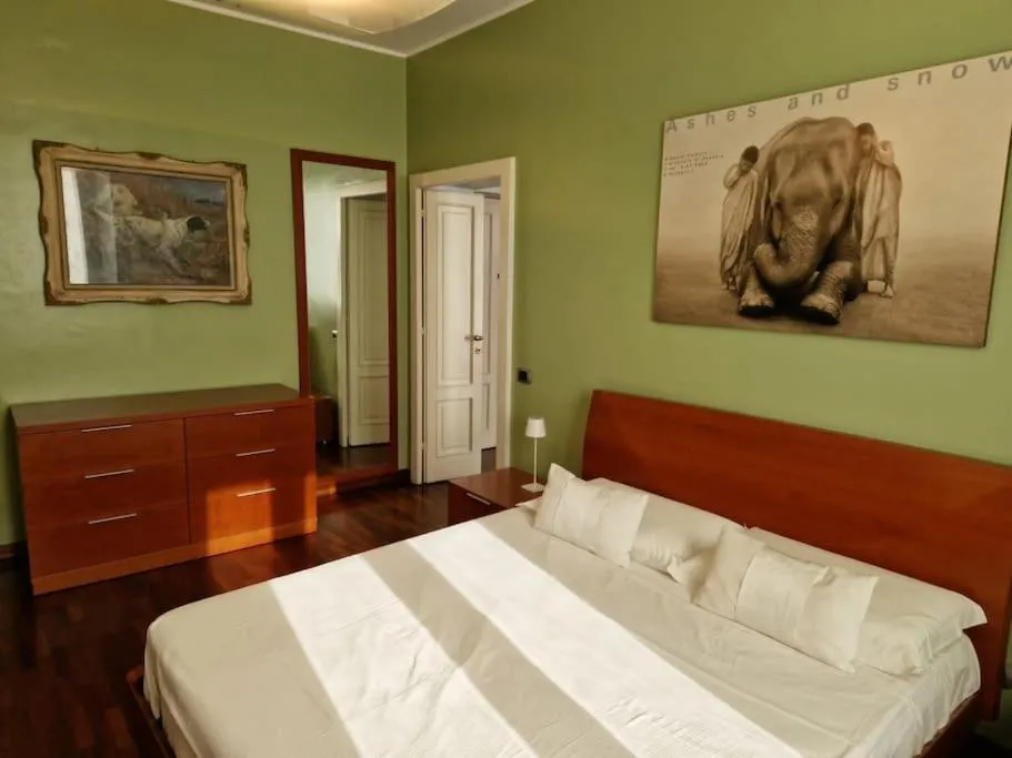 Image 1 of Cozy flat mins walk to Navigli and metro Porta Genova