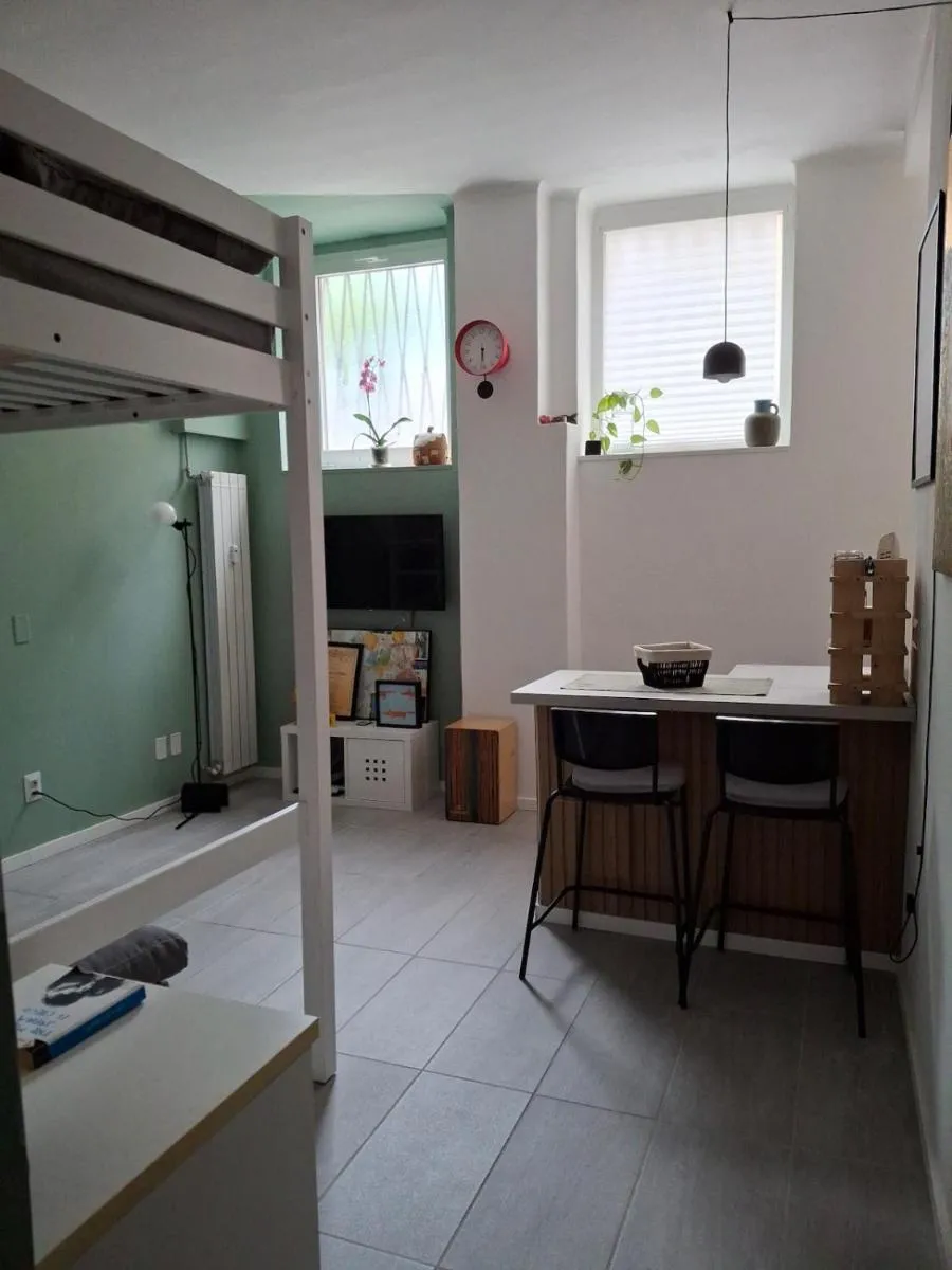 Image 4 of Cozy studio in the city center