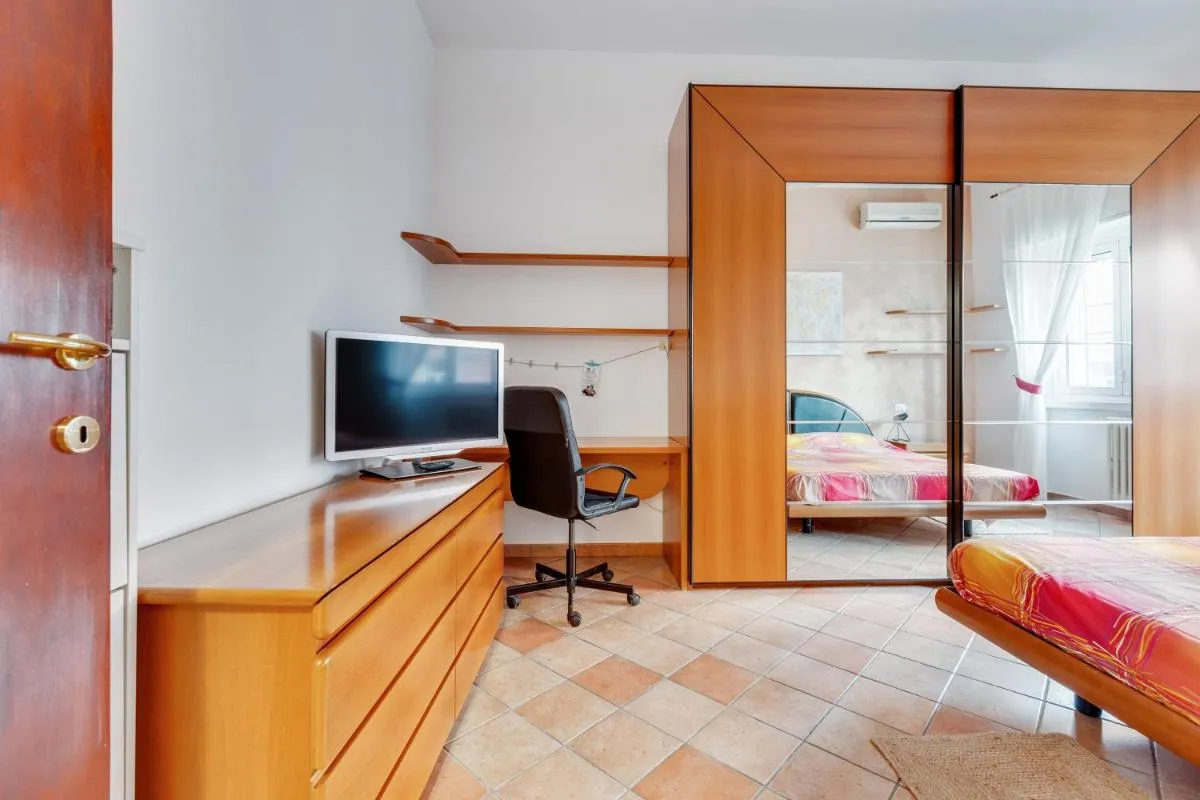 Image 4 of Darsena & Navigli Cosy Flat