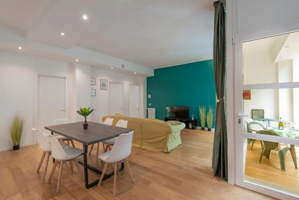 Image of Deluxe 120 mq Apartment , 4 minuti a piedi dai Navigli