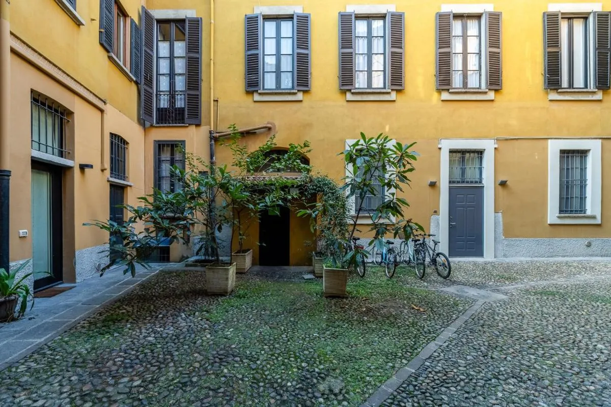 Image 5 of Deluxe Suite 94 – Porta Romana – Duomo by InnStay