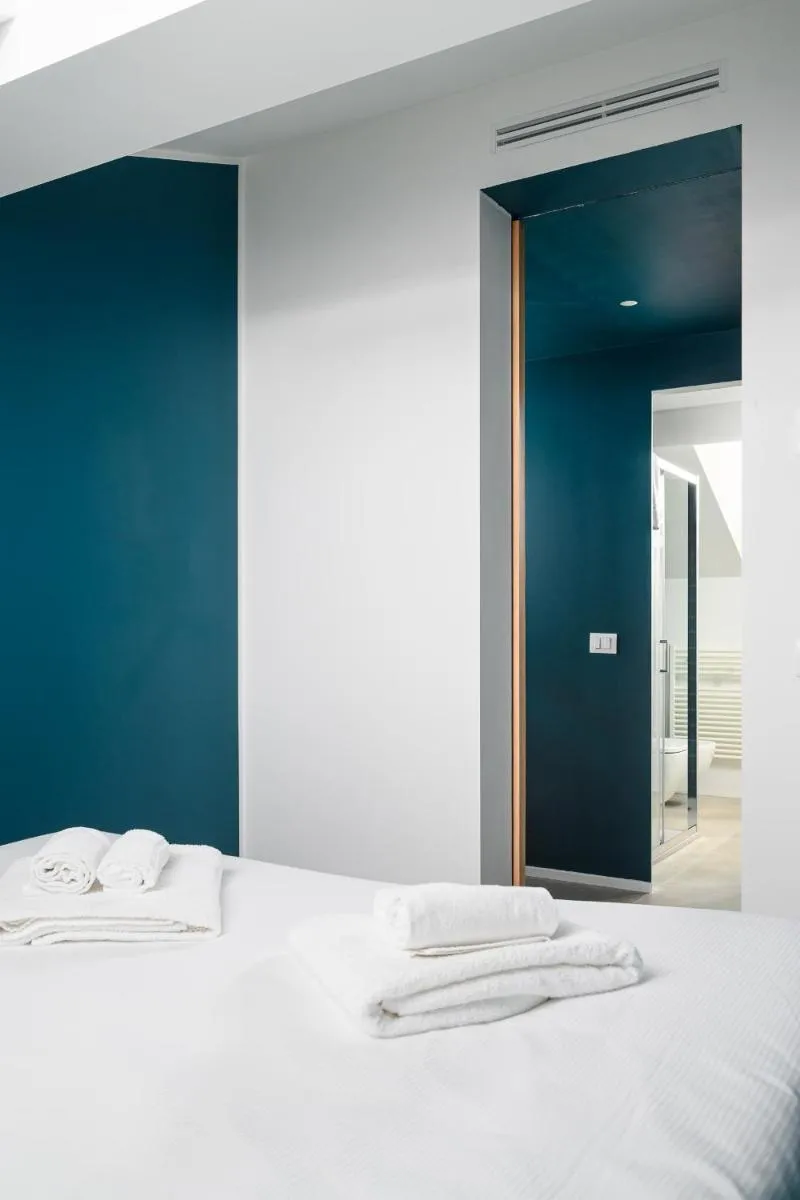 Image 6 of Design Attic porta venezia centrale 65m2 – self check-in