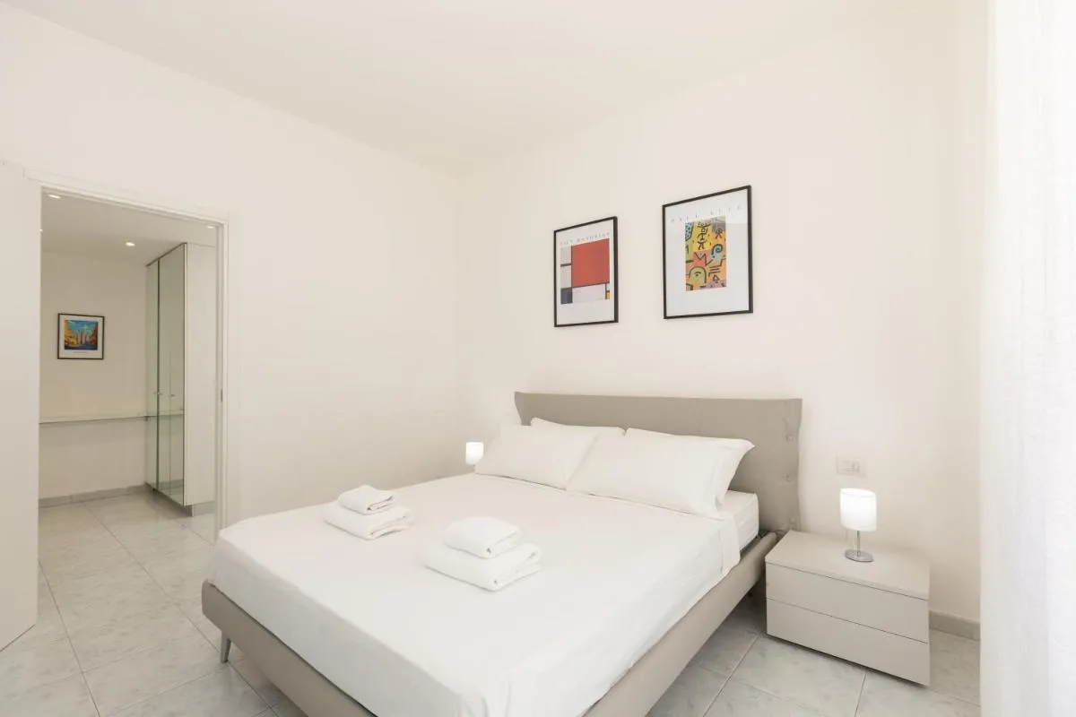 Image 6 of Design and Fashion – new bright apartment