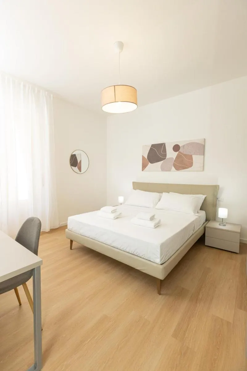 Image 3 of Design and Fashion – new bright apartment