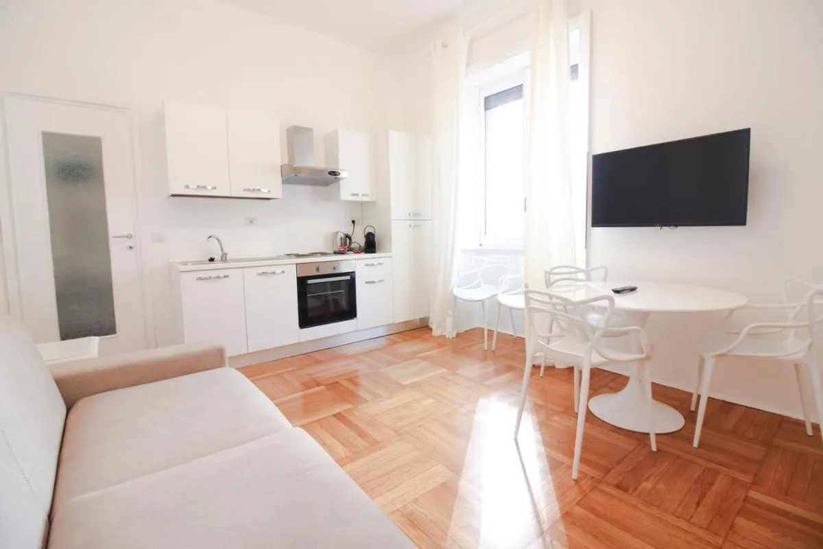 Image 3 of Duomo Charme Apartment