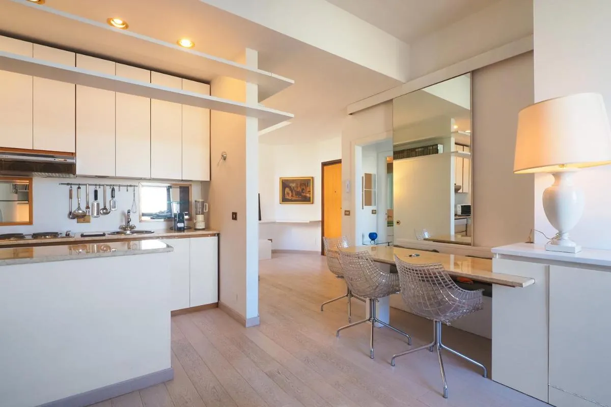 Image 3 of Duomo Luxury Apartment X