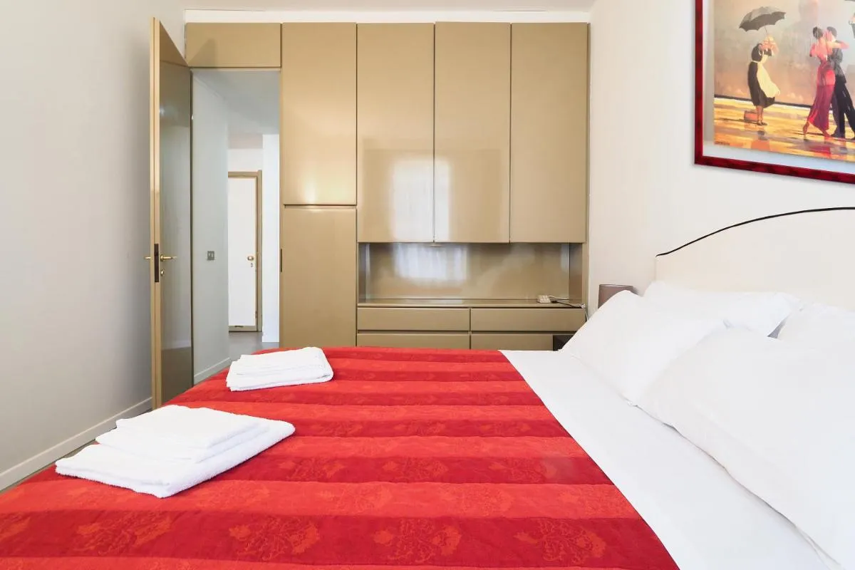 Image 1 of Duomo Luxury Apartment – ONE BED