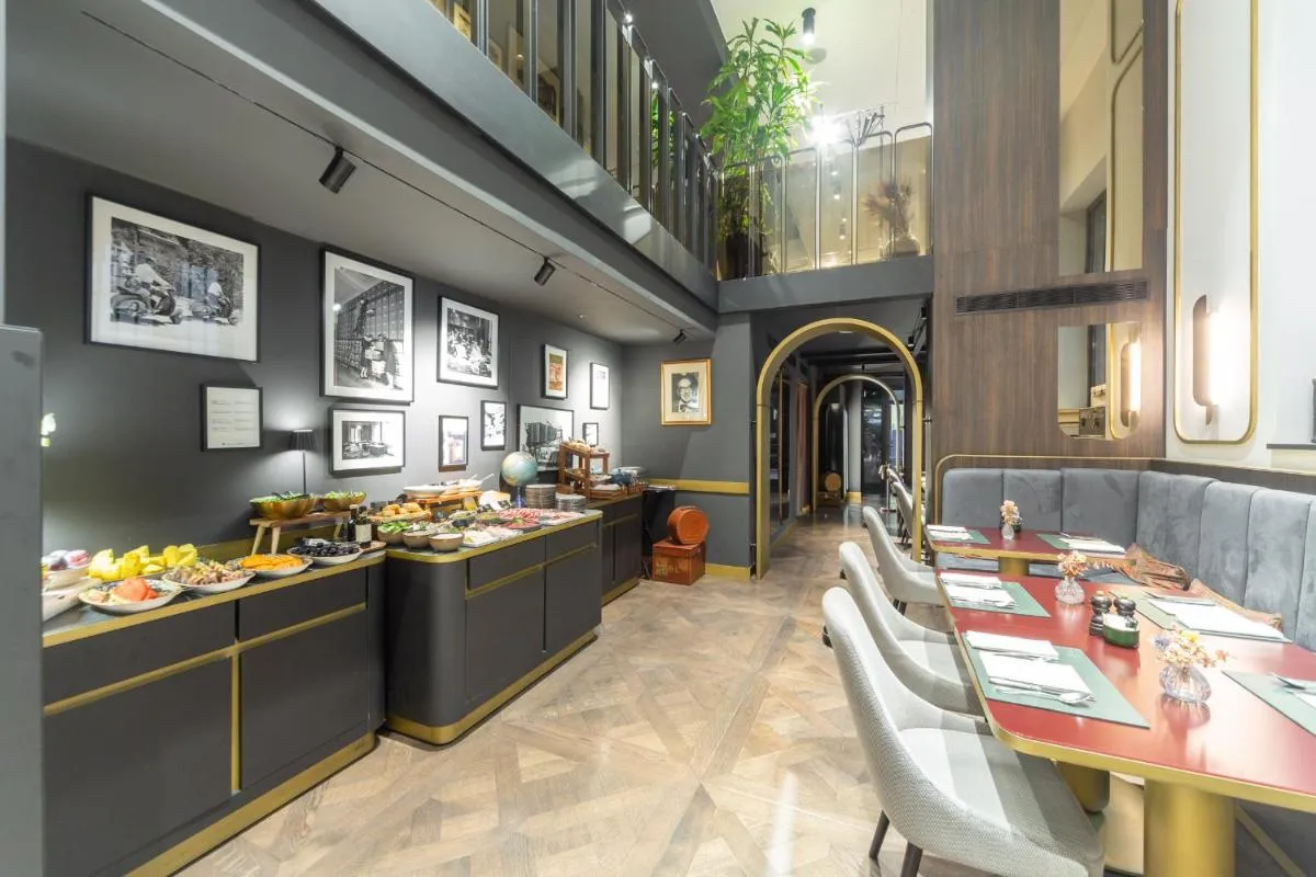 Image 3 of Duomo Smart Suites