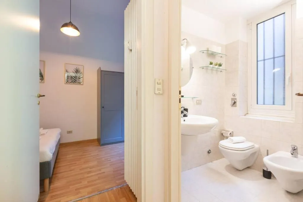Image 2 of EasyTopStay – Corso Buenos Aires Apartment