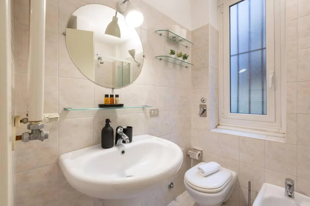Image 6 of EasyTopStay – Corso Buenos Aires Apartment