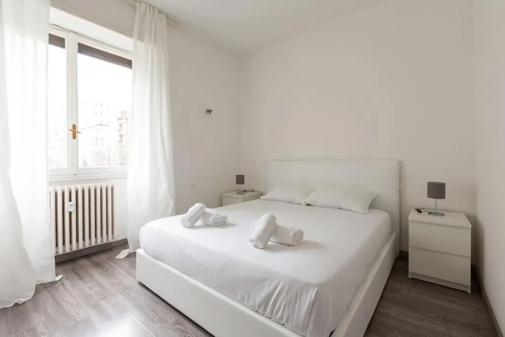 Image 1 of EasyTopStay – Large Apartment Close to Metro