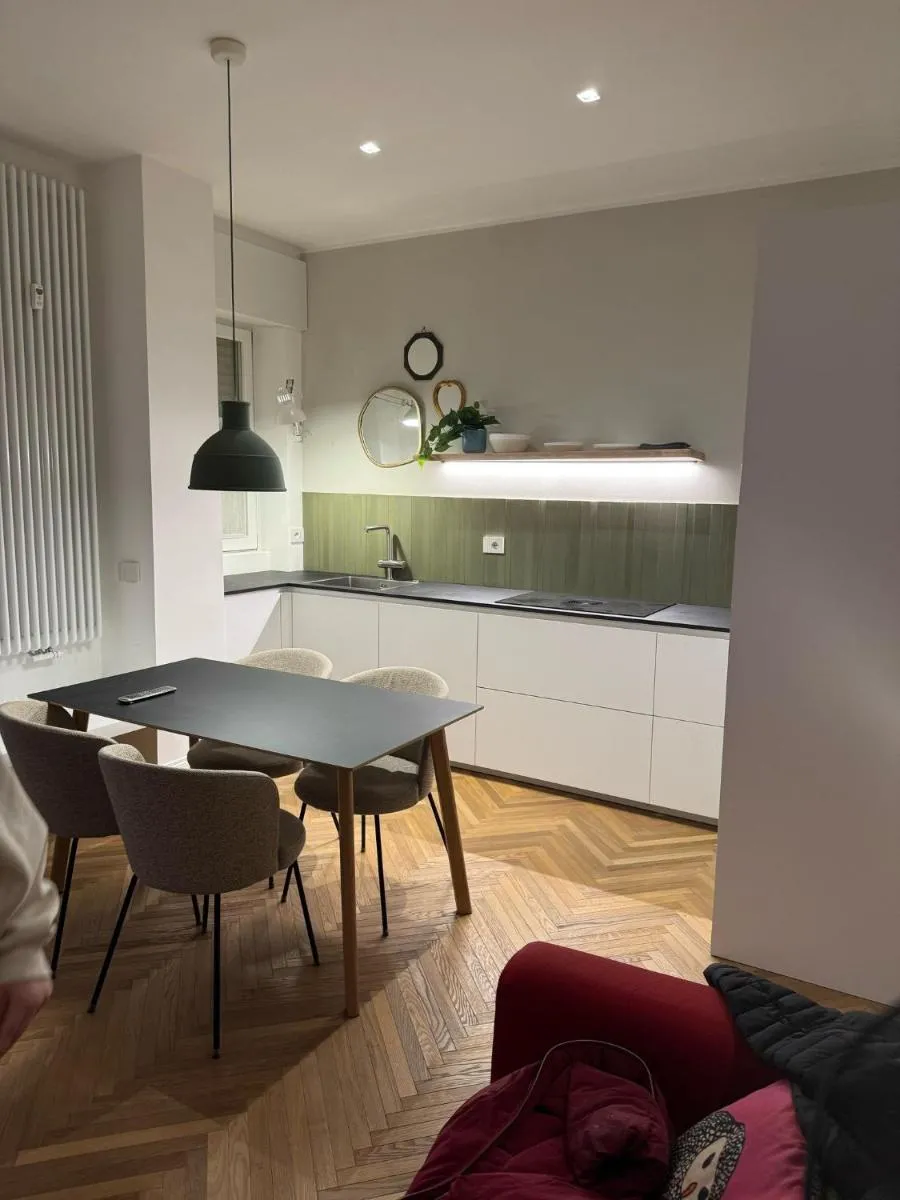 Image 1 of Easy Room Italy City Life