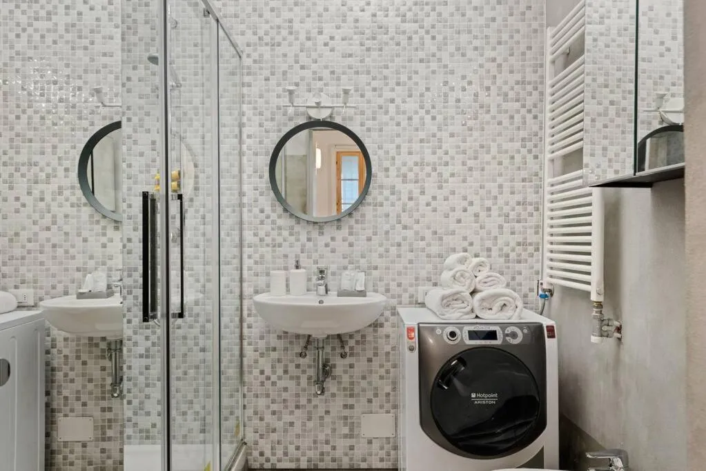 Image 2 of Easylife – Milano – Corso di Porta Vigentina 6