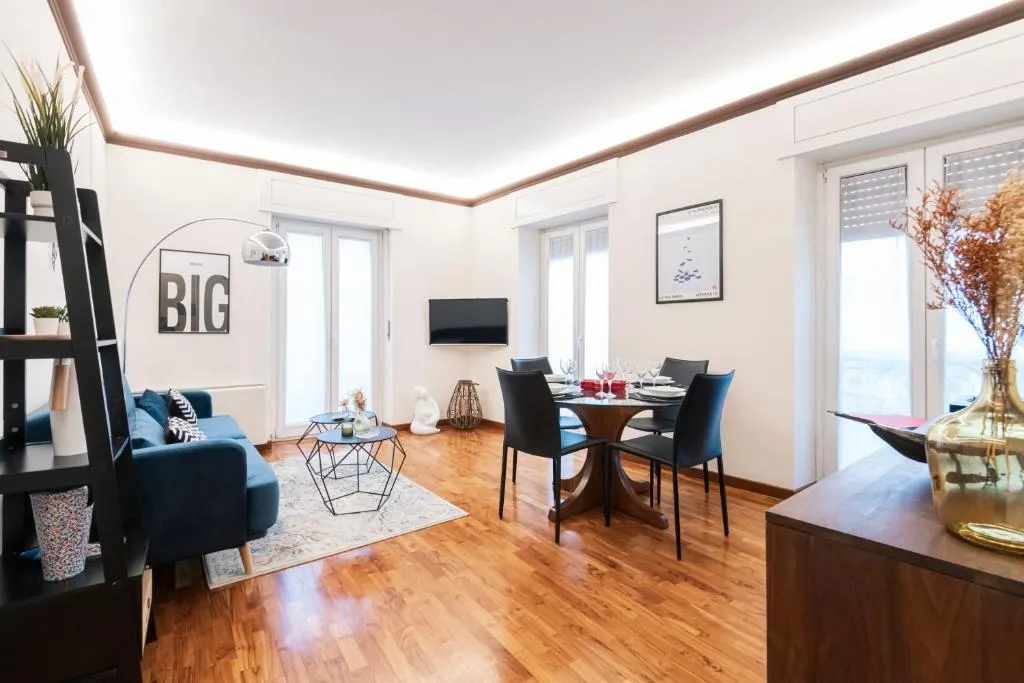Image of Easylife – Milano – DellaChiusa 8 – Porta Ticinese