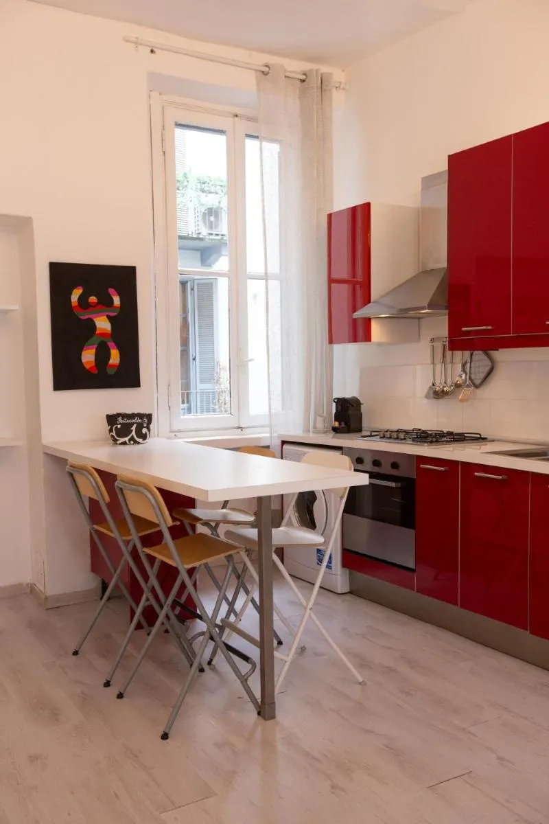 Image 5 of Elegant Little Apartment – City Center – M4 Station