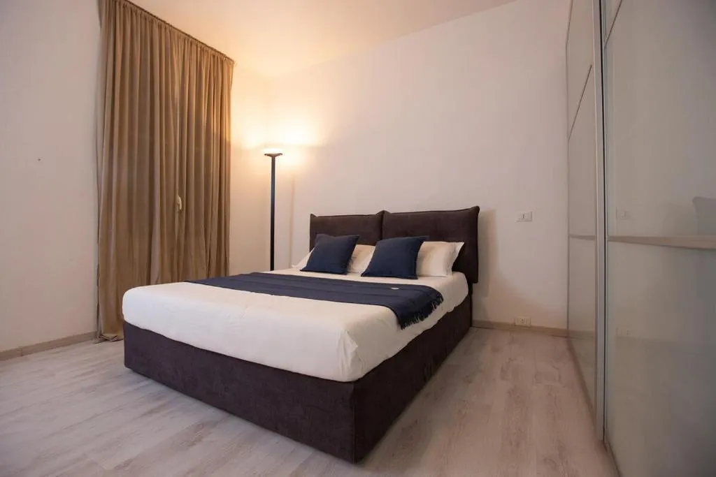 Image of Elegant Little Apartment – City Center – M4 Station