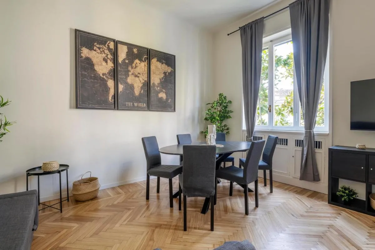 Image 1 of Elegant brand new apartments near Duomo
