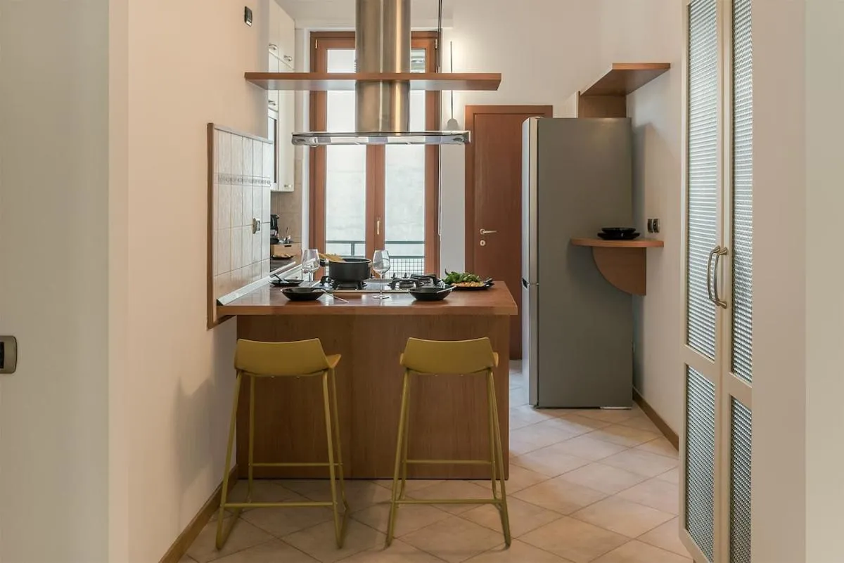 Image 3 of Exclusive Design Apartment – Duomo – Free Parking