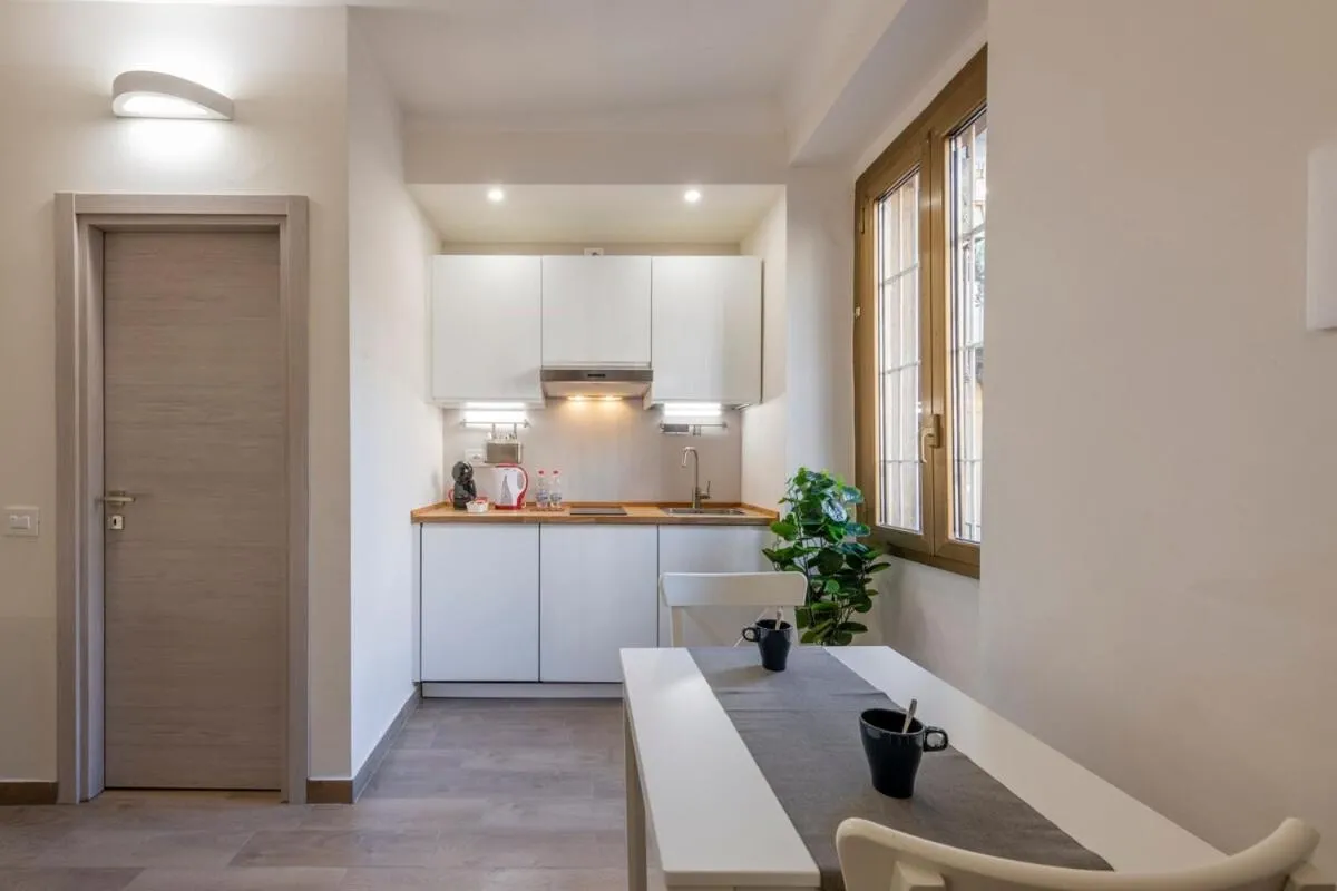 Image 3 of Frisi 3 City Center Suite – B Home