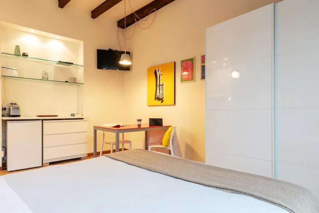 Image 4 of Frisi fast WiFi Aircon Flexyrent