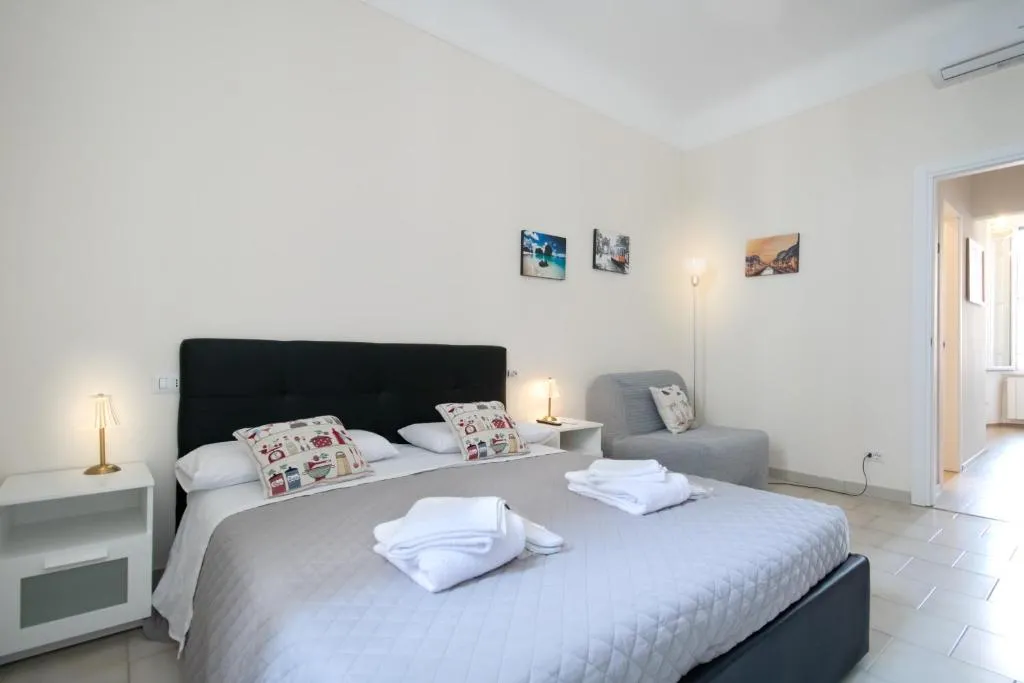Image of GARIBALDI ISOLA APARTMENTS