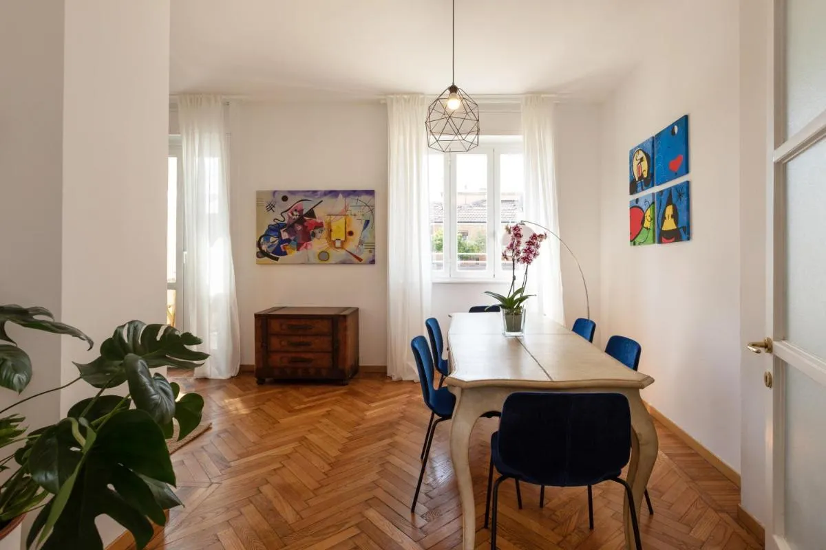 Image 3 of Gaffurio Apartments
