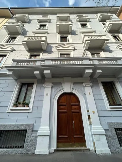 Image 5 of Gambara Apartment