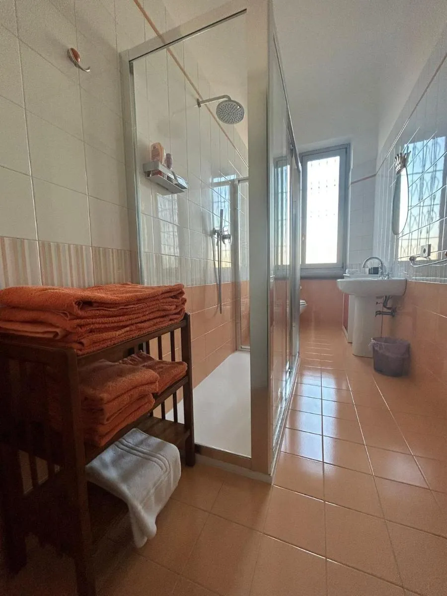 Image 2 of Gambara Apartment