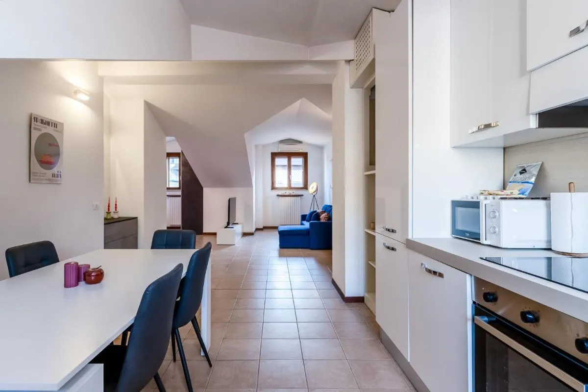 Image 3 of Game On Apt – Corso Vercelli by InnStay