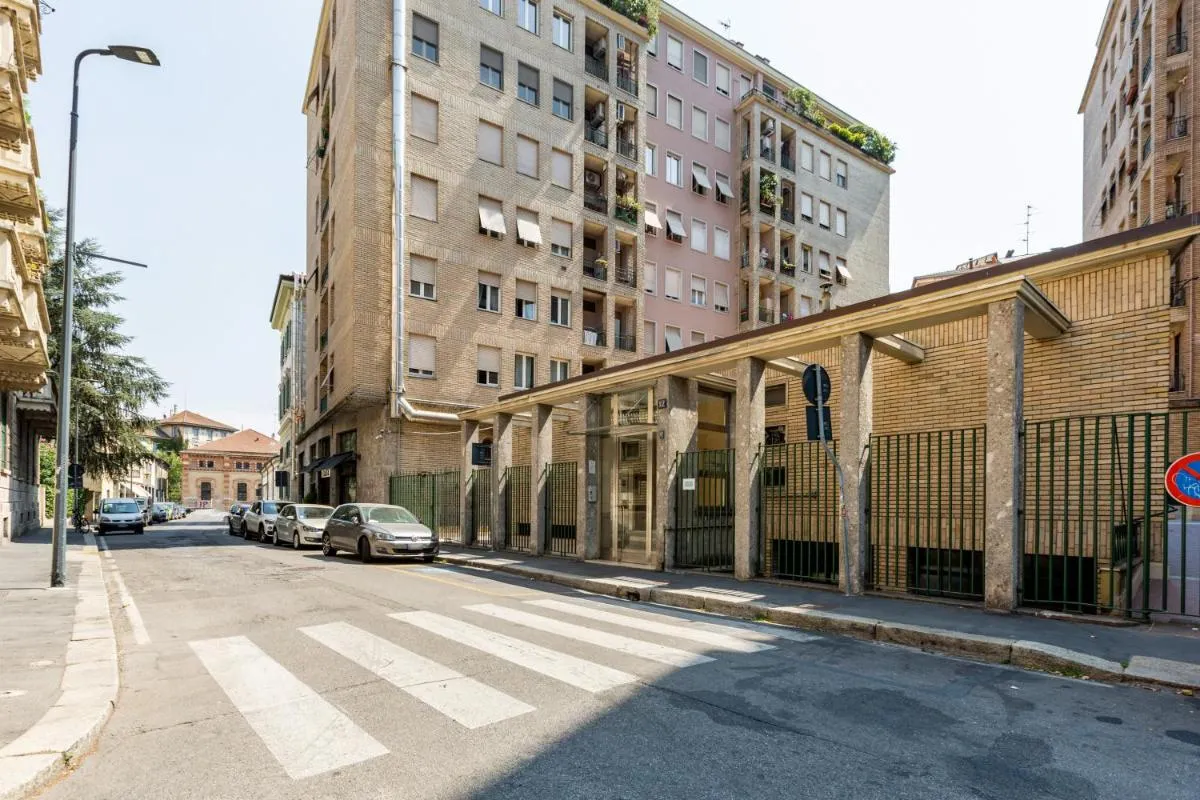 Image 5 of Garibaldi & Gae Aulenti Modern Apt with Private Parking!