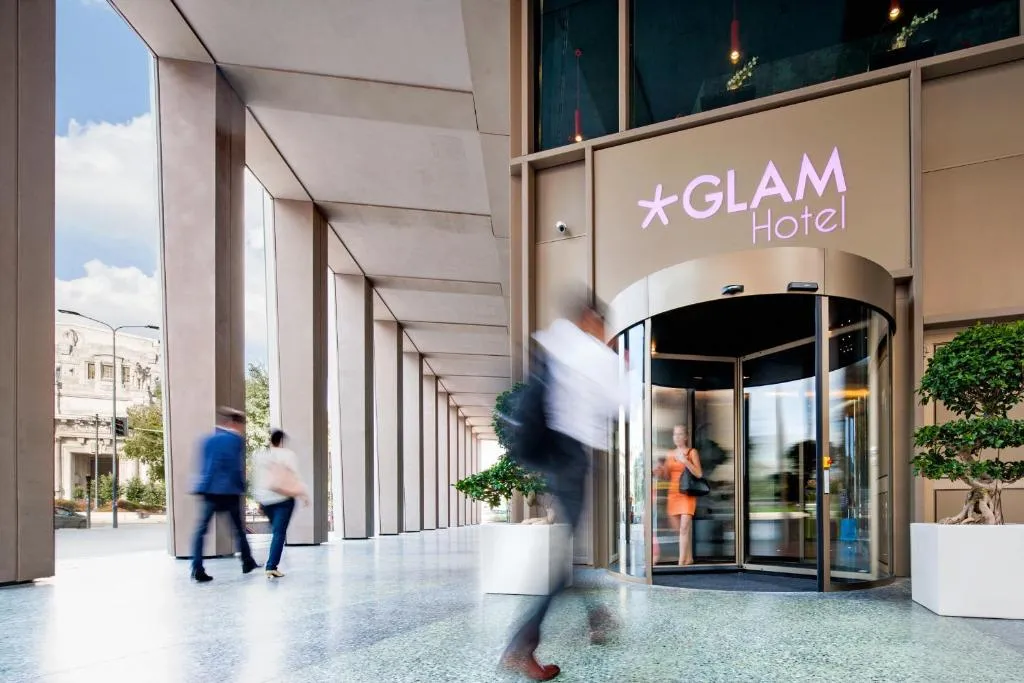 Image of Glam Milano