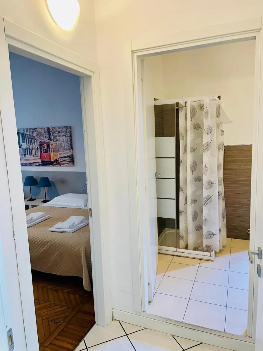 Image 6 of Good Rooms