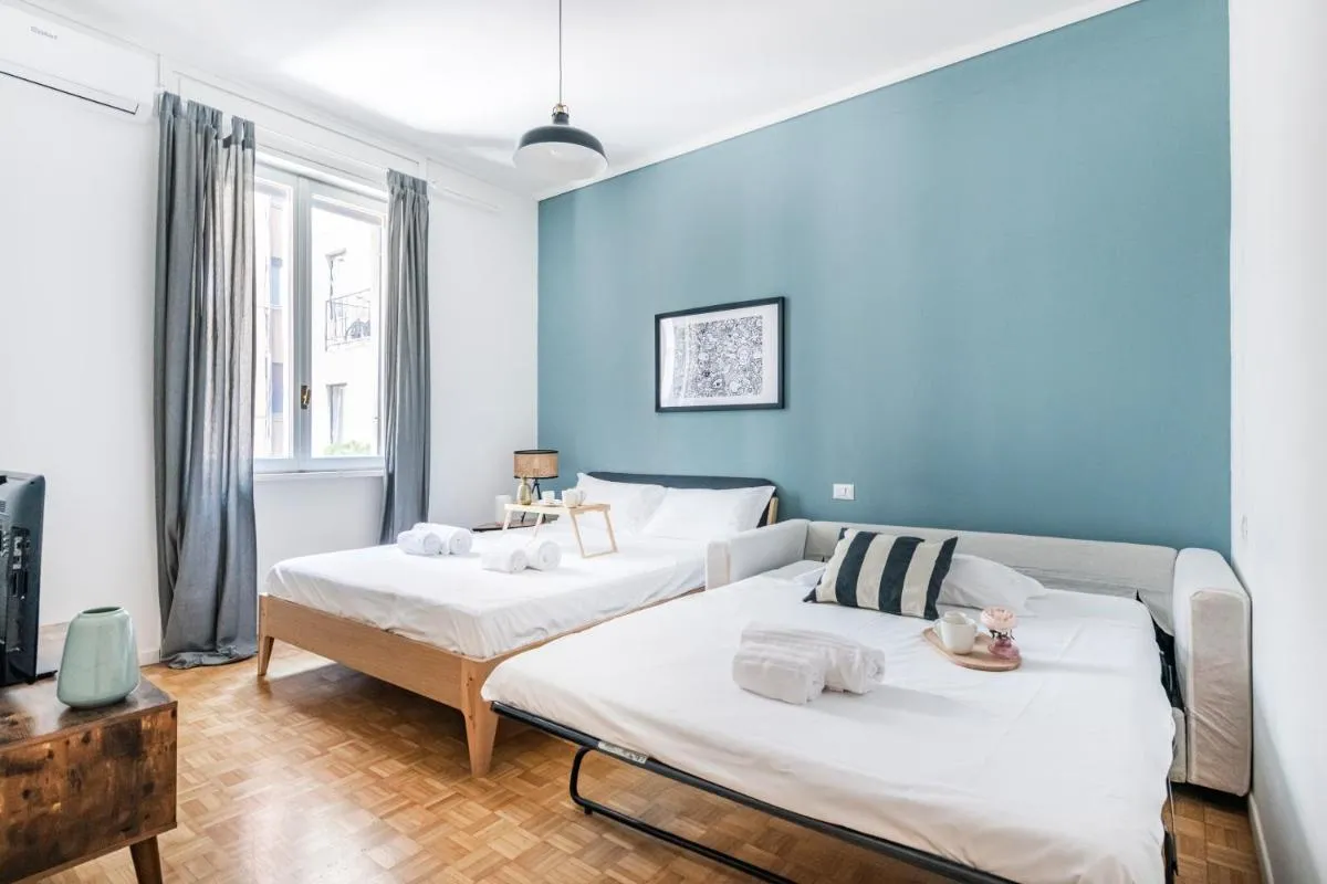 Image 1 of Gorgeous flat in the Design District