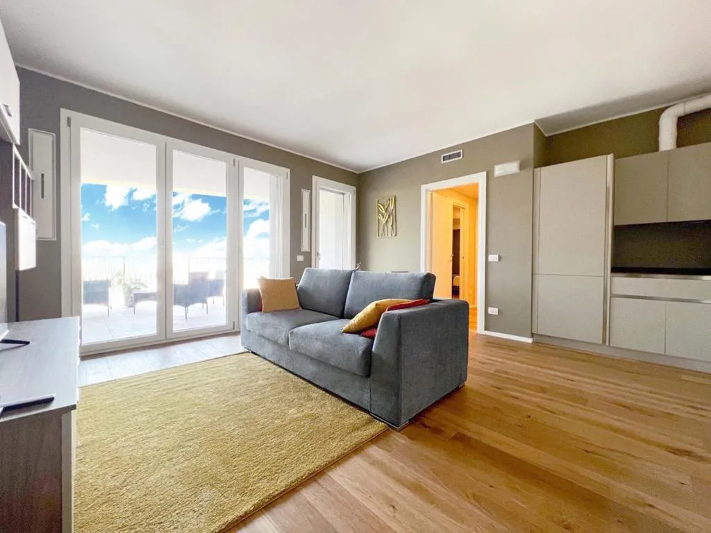 Image of Green Living with Terrace & Garage by NDP rent